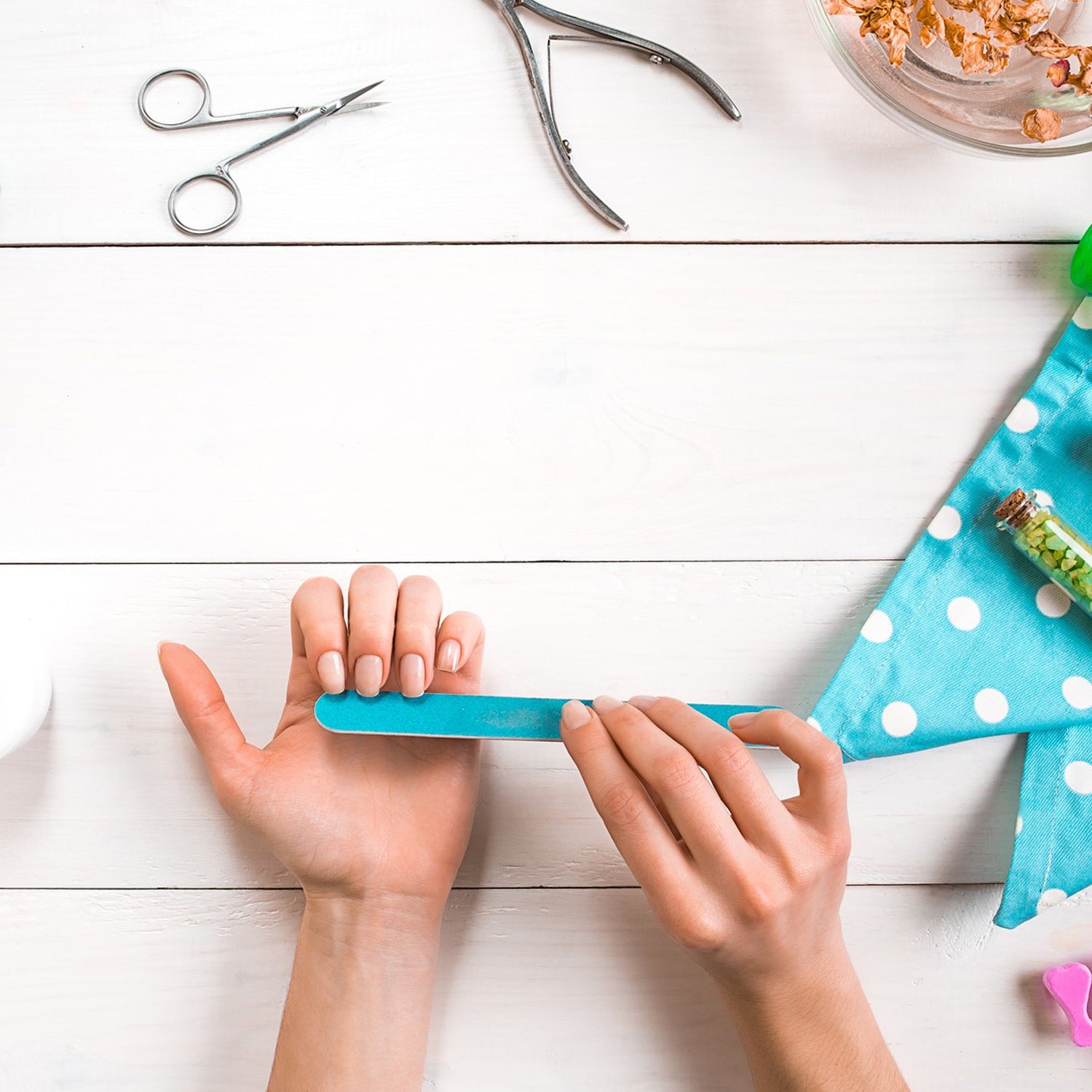 Professional Nail Filer Double Sided For Nail Shaper Nail File ( 18 Cm ) Professional Nail Filer Double Sided For Nail Shaper Nail File ( 18 Cm )